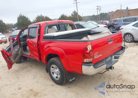 2005 Toyota Tacoma Base V6 z USA, uszkodzony, nr VIN 3TMLU42N05M001185